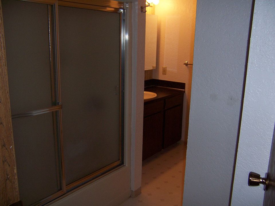 1st image of 2414 Xenia St APT 4