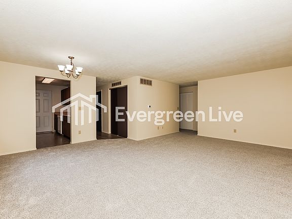 3rd image of 8655 Baton Rouge Dr