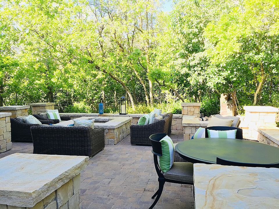 2nd image of 1146 Wood Briar Cir