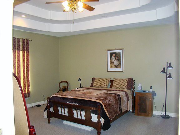 5th image of 3117 Boyce Cir S