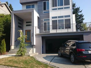 930 N 87th St, Seattle, WA 98103