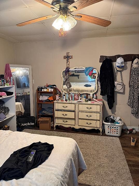 13th image of 707 Galveston St