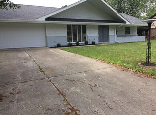 3915 Bradwood Dr, Dayton, OH 45405