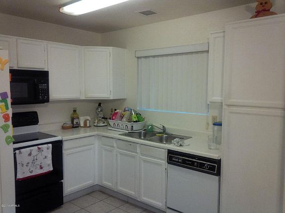 3rd image of 4030 E Camino St
