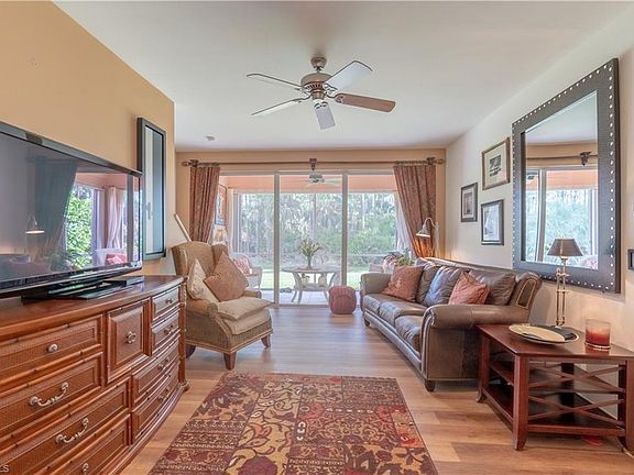 4th image of 9724 Glen Heron DR