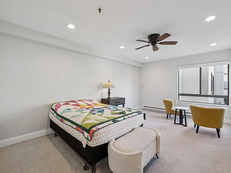 410 Sheridan Ave #226 — Photo 9
