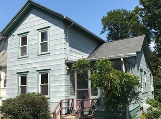 807 N Tioga St, Ithaca, NY 14850