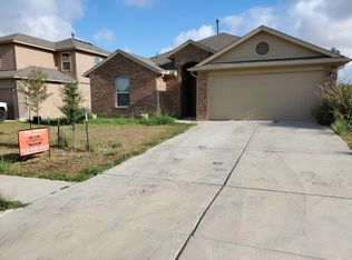 429 Luna Vista Dr, Hutto, TX 78634