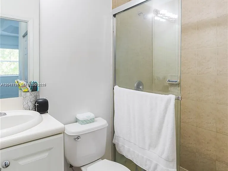 3065 SE 1st Dr #1 — Photo 21