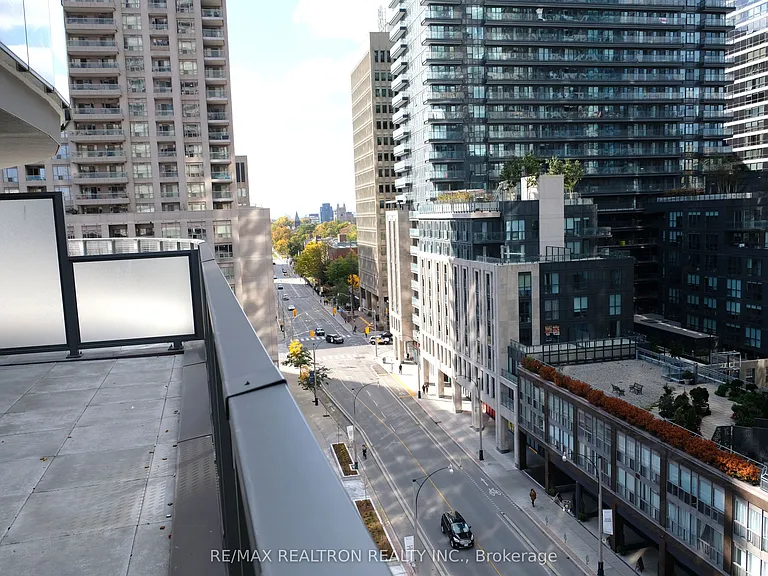 11 Wellesley St W #613 — Photo 19