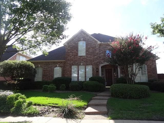 1st image of 2709 Millwood Dr