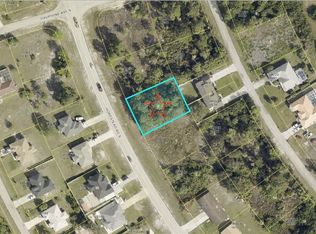 633 Homestead Rd S, Lehigh Acres, FL 33974