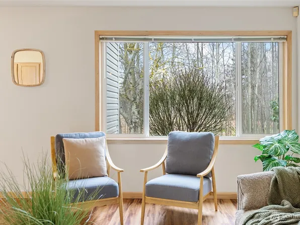 627 W Horton Way #115, Bellingham, WA 98226