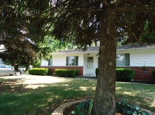 15 W Anchor Dr, Oswego, IL 60543