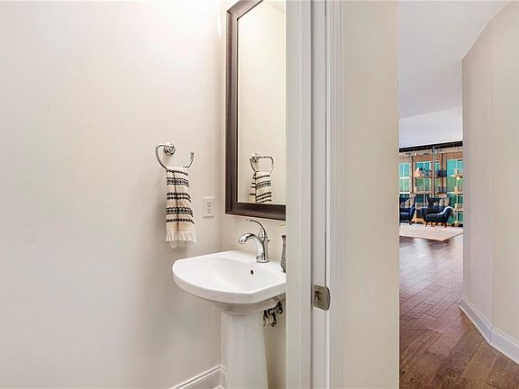 3rd image of 270 17th St NW Unit 2610
