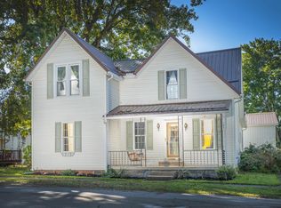 106 E Ross St, Danville, OH 43014