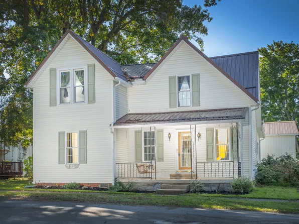 106 E Ross St, Danville, OH 43014