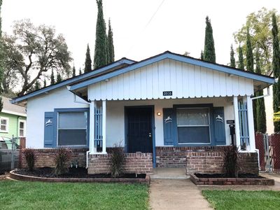 3902-3900 7th Ave, Sacramento, CA, 95817