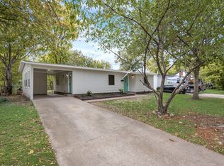 1017 Grande Dr, Mesquite, TX 75149