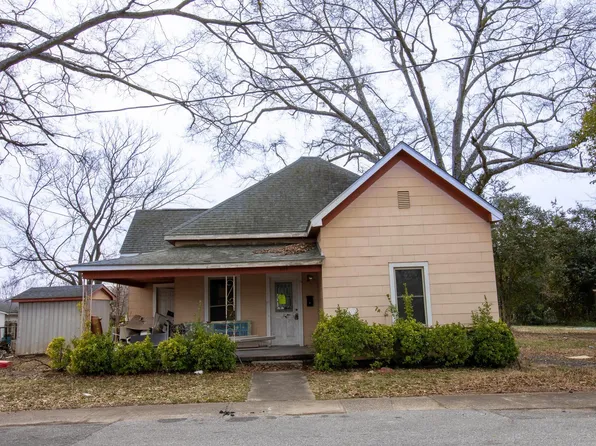 607 Holmes St, Gaffney, SC 29341