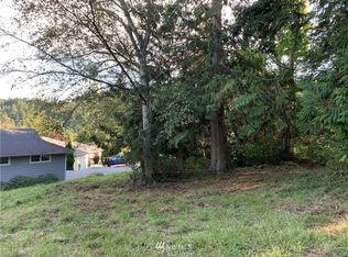483 Wanapum Dr, La Conner, WA