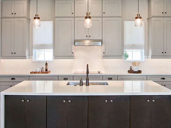 Weslyn Park - Anderson Interior Image 2