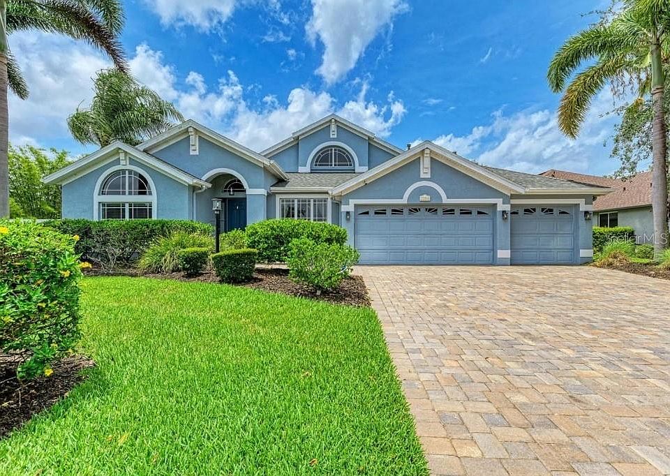 1st image of 7704 Heyward Cir