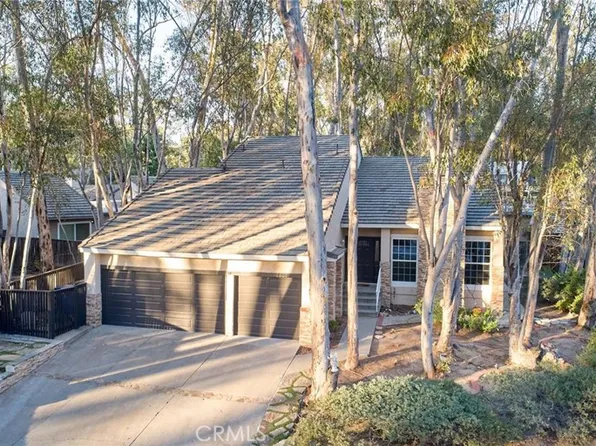 24961 Ravenswood, Lake Forest, CA 92630