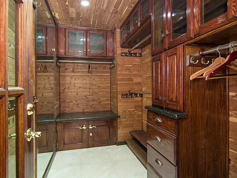 Master closet