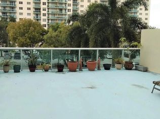 19380 Collins Ave APT 211, Sunny Isles Beach, FL 33160