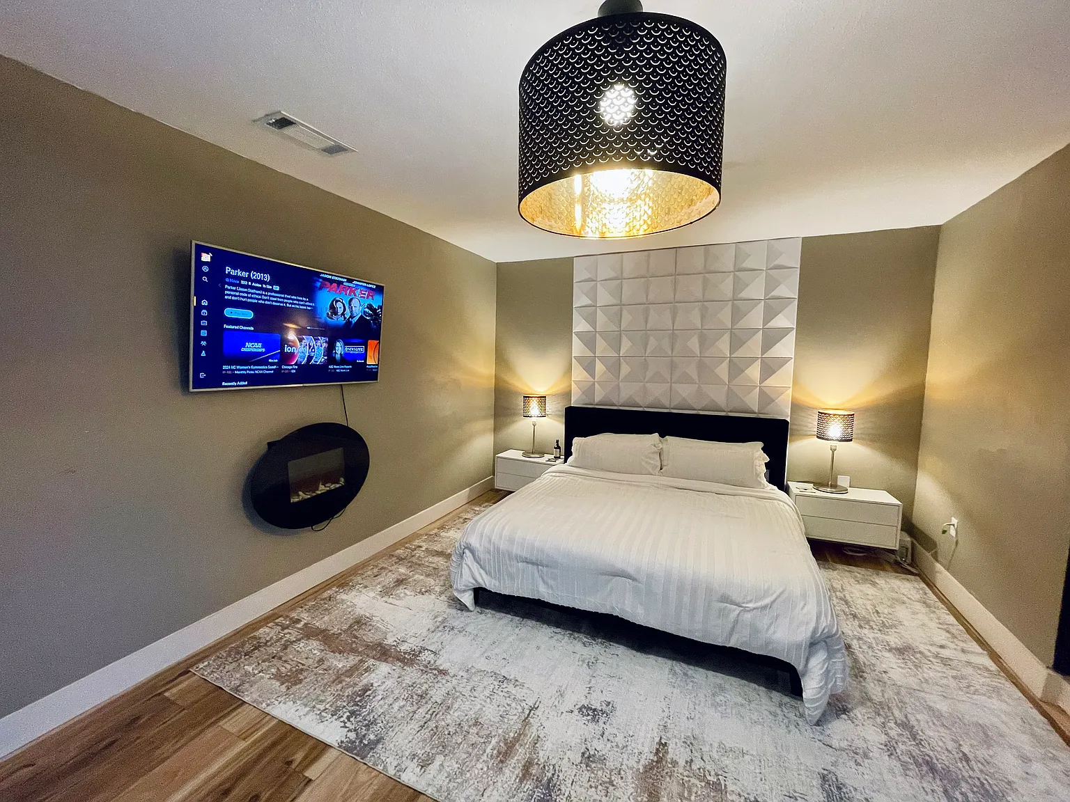 3 bed, $3,600 — Photo 2