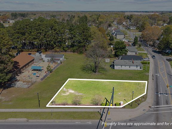 3rd image of 1006 Bancroft Avenue