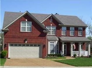 102 Sorrel Ct, Hendersonville, TN 37075