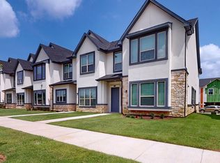 250 Buck Ridge Dr, Little Elm, TX 75068