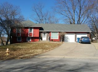 2704 NE 68th St, Kansas City, MO 64119