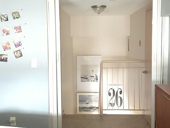 4th image of 347 Manhattan Ave APT 3R