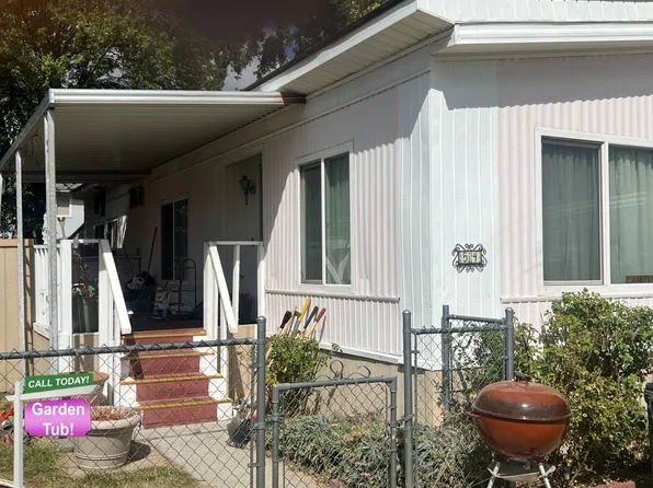 54 Lucky Ln, Reno, NV 89502