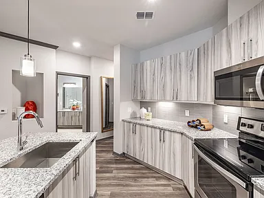 Furnished 3 Bedroom Walking Tour