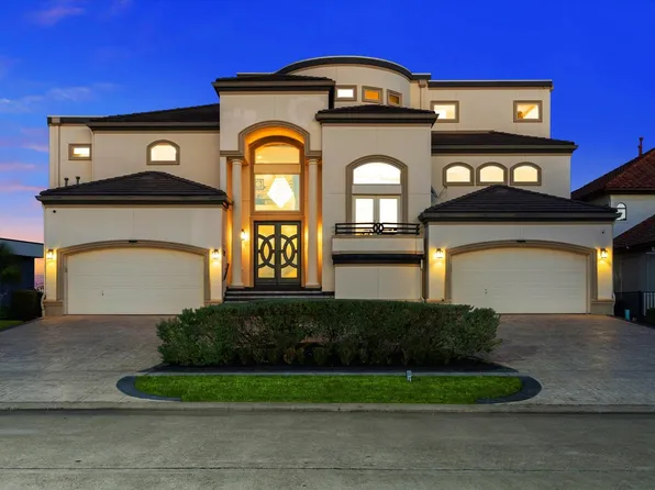 752 Pegasus Ln, League City, TX 77573