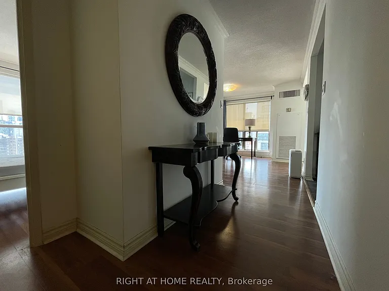 298 Jarvis St #1507 — Photo 9