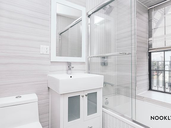 4th image of 292 Bedford Ave APT 2A