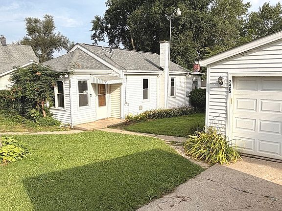 2nd image of 7420 Maple Dr