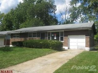 2215 Hollis Dr, Saint Louis, MO 63136