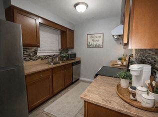 2177 Decker Rd, Walled Lake, MI 48390