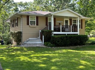 22337 Pack Horse Ln, Lebanon, MO 65536