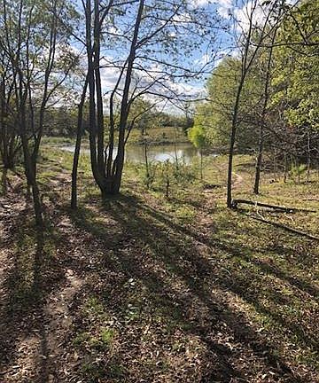 2nd image of 2413 County Road 1081