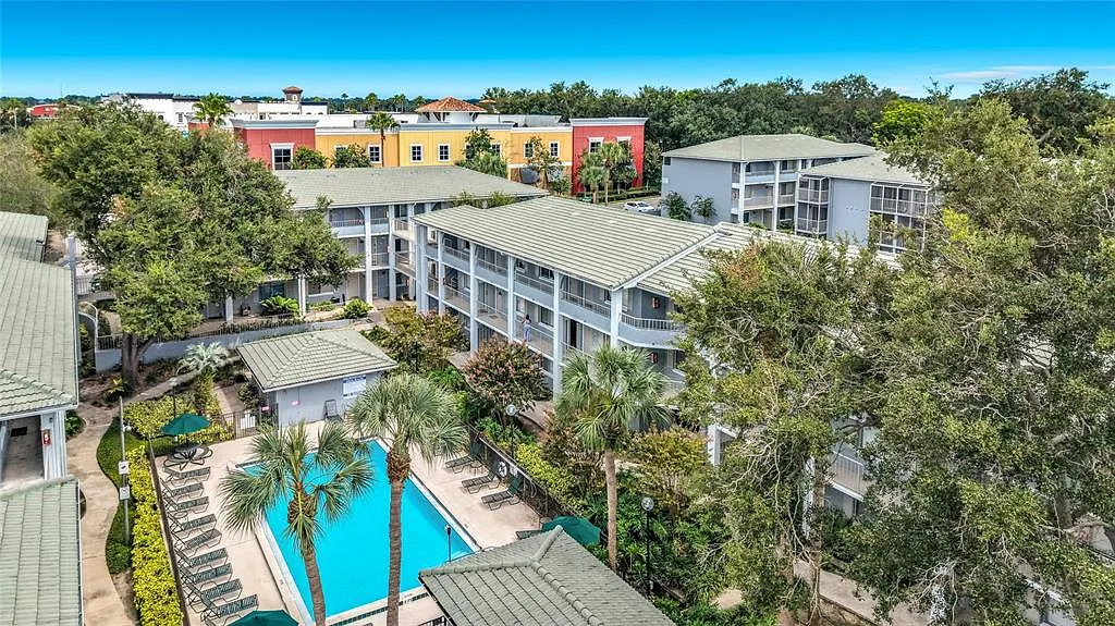 1 bed, 1.0 bath, 496 sqft, $1,050 — Photo 1