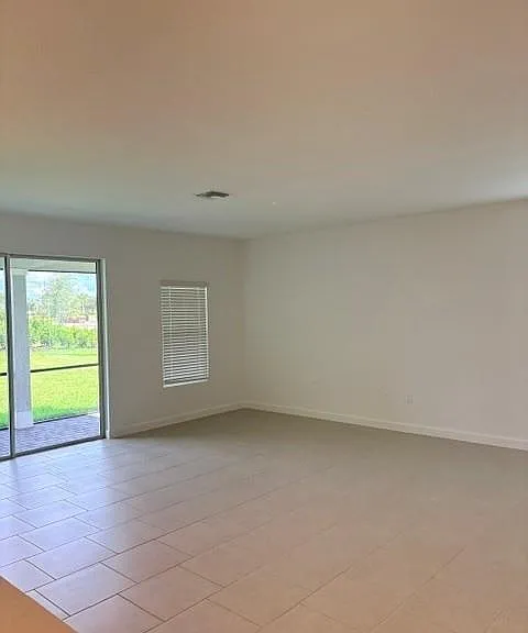4758 Espiritu Way Ave — Photo 4