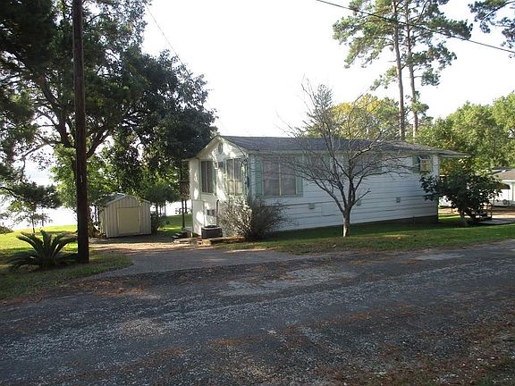 4th image of 388 Birch Dr