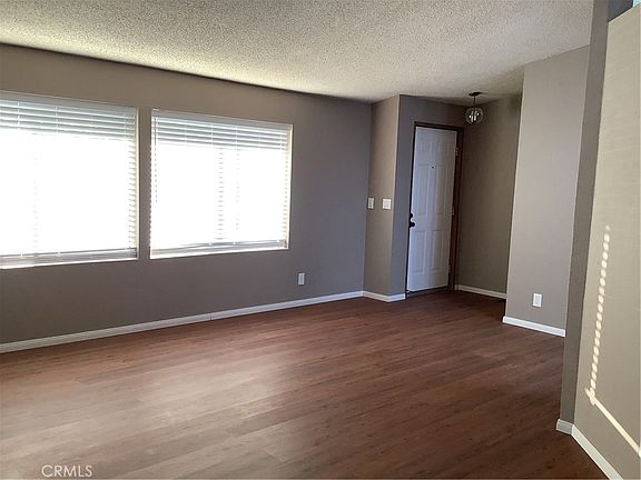 2nd image of 1300 W Menlo Ave Space 200